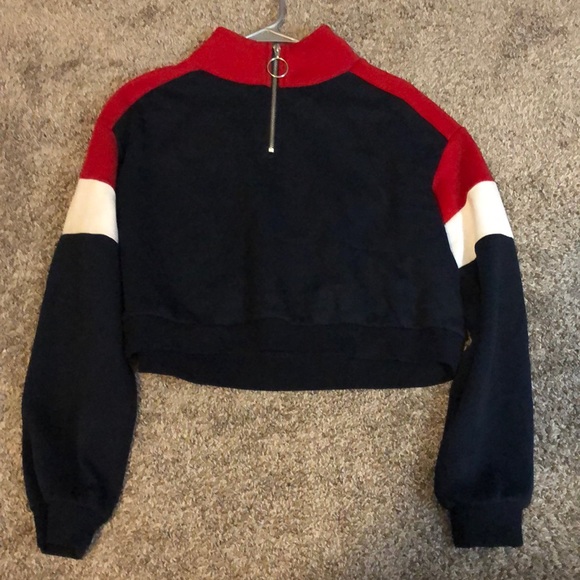 Sweatshirt - Picture 2 of 3